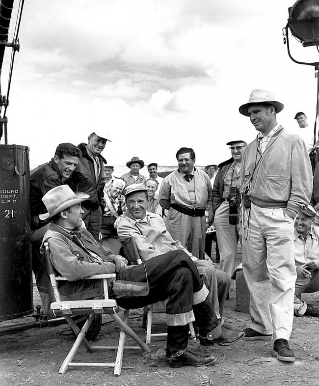 Anthony Mann et James Stewart sur le tournage de Winchester 73 - Dossier Avant-Scène Cinéma 660