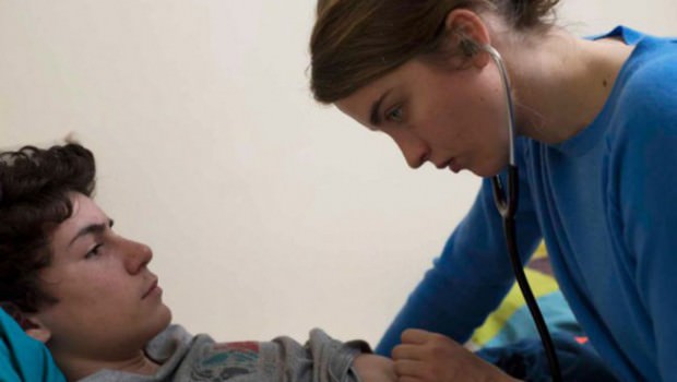 Adèle Haenel dans La Fille Inconnue des frères Dardenne